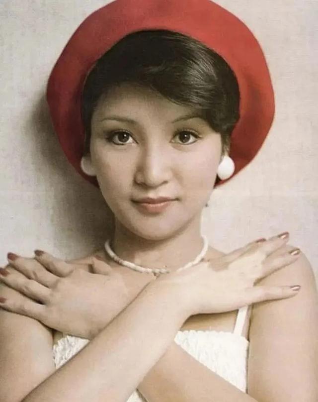 谢霆锋 何鸿燊，何鸿燊身高（她的人生处处透露着肆意和疯狂）