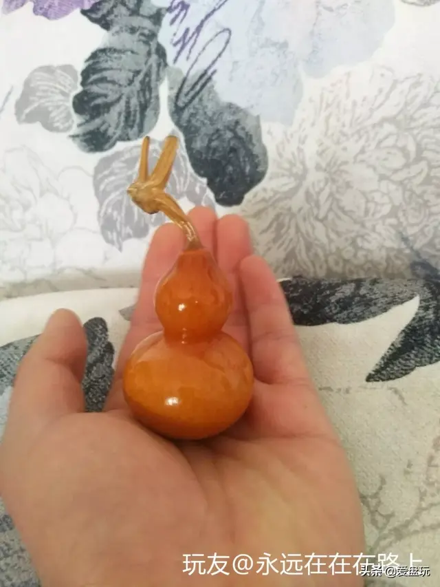 葫芦怎么盘变色快又亮的做法，资深文玩葫芦越盘越红越亮的正确开启方式（几块钱的葫芦）