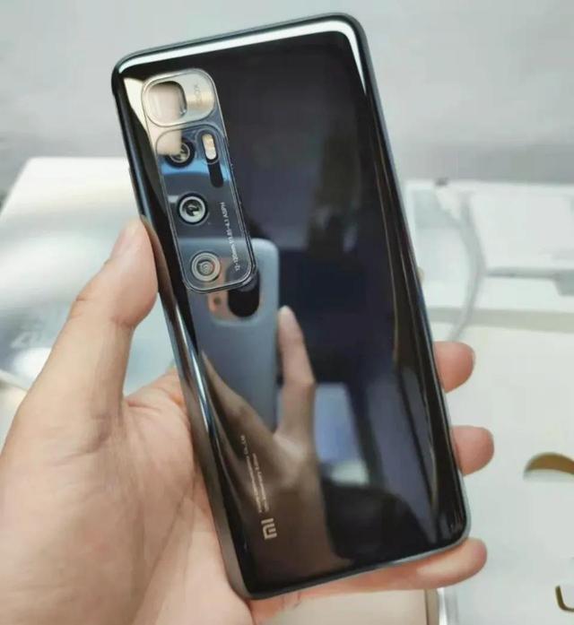 小米和华为哪个好，手环小米和华为哪个好（原来根据价位也分三六九等）