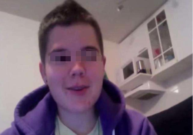 恋母案例（9岁袭胸13岁）