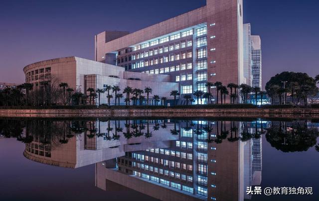 上海天华学院是几本，上海天华学院是三本吗（当地人说太\