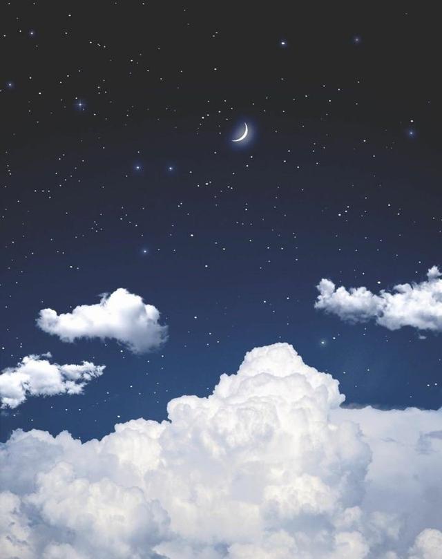 美好阳光且干净的女生头像  星空迷上了山野微信，美好阳光且干净的女生头像  星空迷上了山野，有雾有灯也有归人。（有哪些好看非人物的头像）