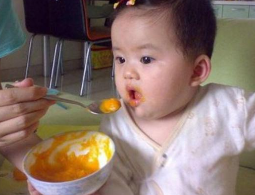 黄桃是热性还是凉性，黄桃凉性还是热性的吗（黄桃子是凉性还是热性的）