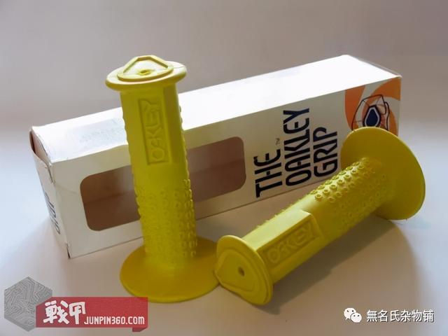 欧克利眼镜是什么档次，<套钱圈>品牌的发展历史