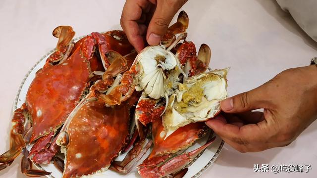 螃蟹蒸多久才能熟透，螃蟹要蒸几分钟才好吃（老渔民教你做，螃蟹鲜嫩不掉腿）