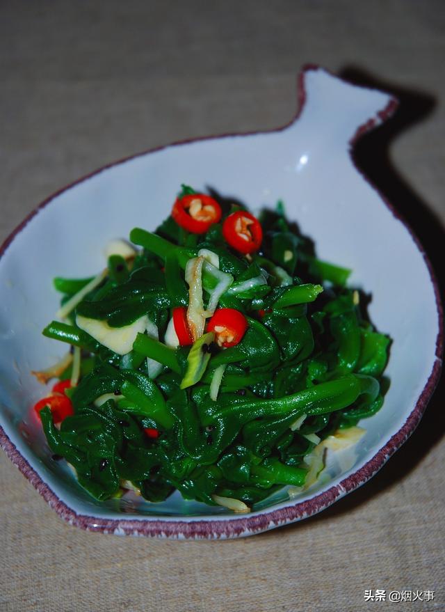 穿心莲怎么做好吃，加入这5种调料一起拌