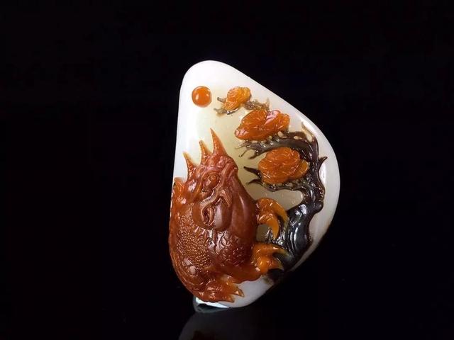 金蟾的寓意是什么，黑色金蟾的寓意是什么（如何在招财届里拥有一席之地）