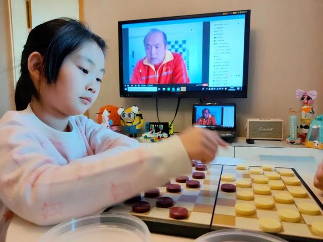 跳棋怎么玩教学视频，国际跳棋第三十课教学（三省六市棋手互动、参与人数创全国记录）