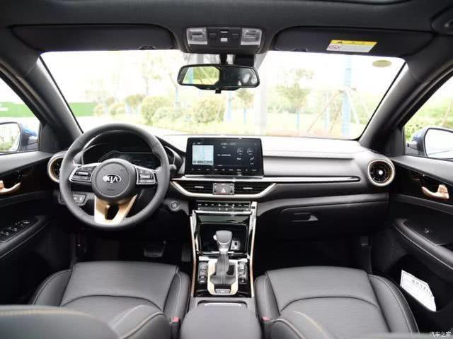 2019轩逸参数及配置，19款轩逸配置参数表（15万内家用合资车选它）