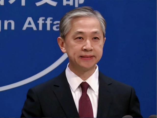 形容男生温柔儒雅的词语，形容男子温柔儒雅的成语（现在用他来形容温柔儒雅——汪文斌先生）