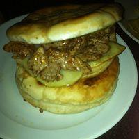 里脊夹饼怎么做，秒杀街头的里脊肉夹馍做法悄悄告诉你