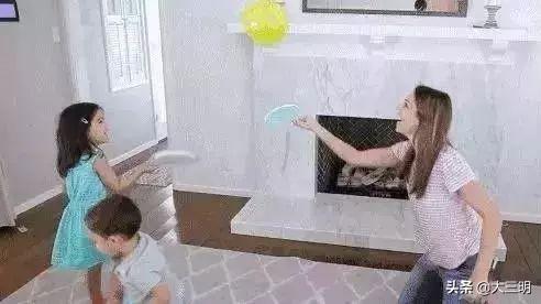 打保龄球游戏规则，打保龄球游戏规则有哪些（运动健身进万家之陪娃锻炼小游戏）