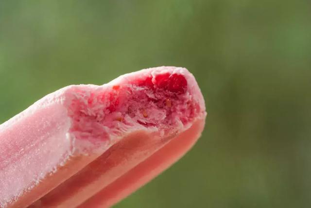 冰棍的制作方法,油炸老冰棍的制作方法(水果棒冰、酸奶棒冰、自制梦龙) 冰棍的制作方法,油炸老冰棍的制作方法(水果棒冰、酸奶棒冰、自制梦龙)