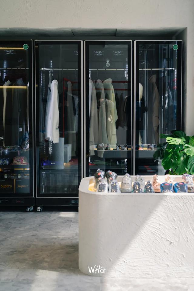 潮流店铺，武汉最新平价潮牌店大搜罗（潮店）