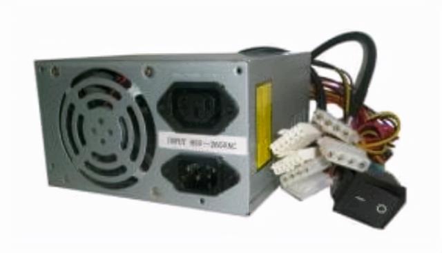 电脑屏幕黑屏没反应怎么办，电脑显示屏黑屏没反应怎么回事（“电脑黑屏”应该怎么办）