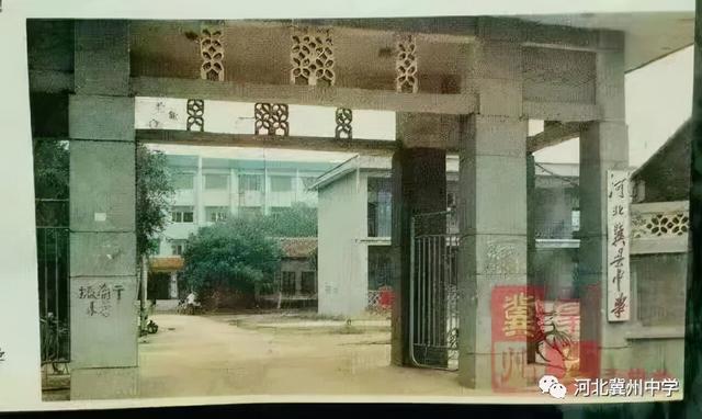 教师心语大全，教师教育心语（语文教研室主任关慧茹经验分享--润物无声）