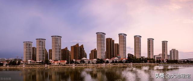 包头与呼和浩特是如何炼成的，呼和浩特是哪里的行政中心