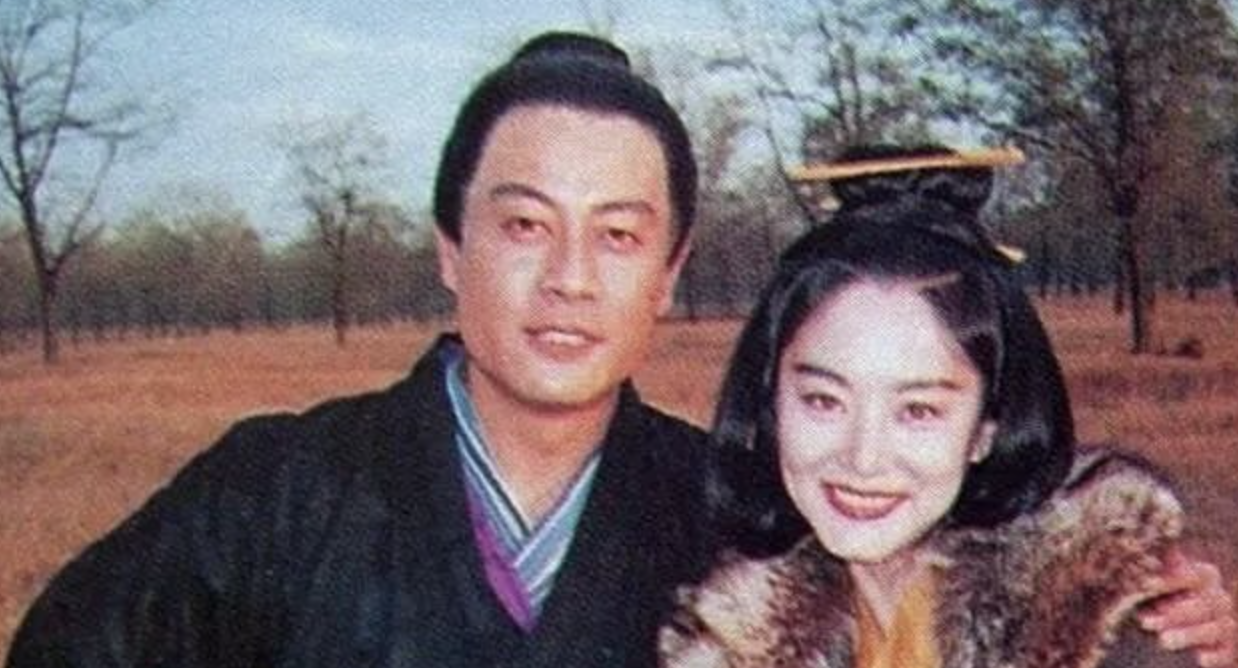 演员巫刚:与妻子离婚后,保持单身17年,60岁无儿无女