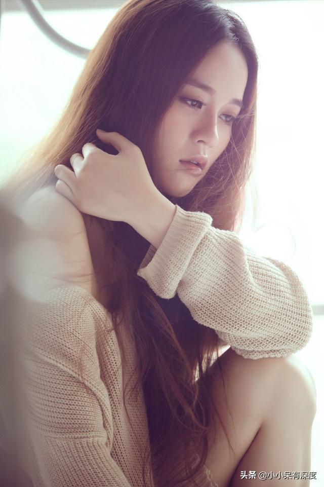 张含韵资料个人资料，张含韵资料个人资料写真（气质清新不失甜美）