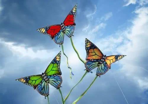 放风筝的古诗，形容“放风筝”的诗句有哪些（读五首诗词，看古人怎样放风筝）