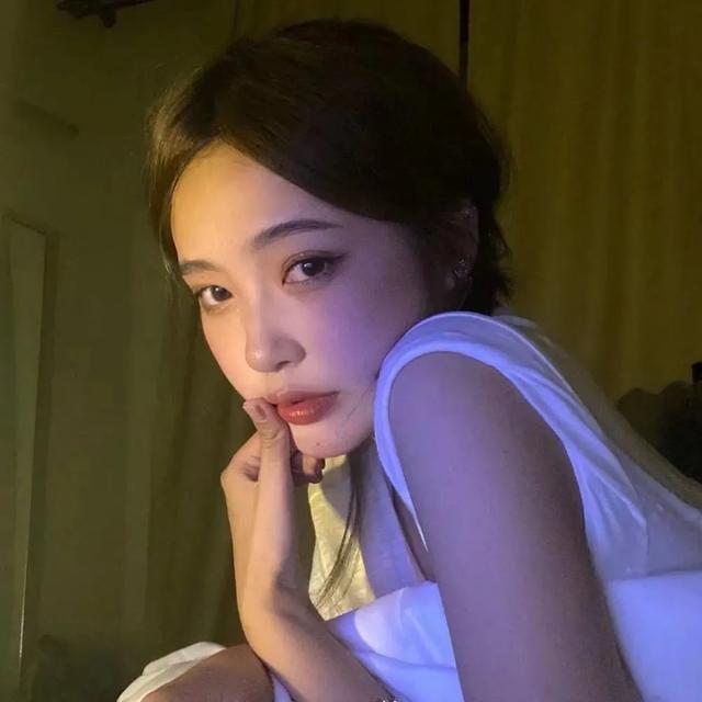 霸气御姐昵称女生简短好听，女生网名霸气御姐范微信昵称（心动高质量闺蜜网名id）