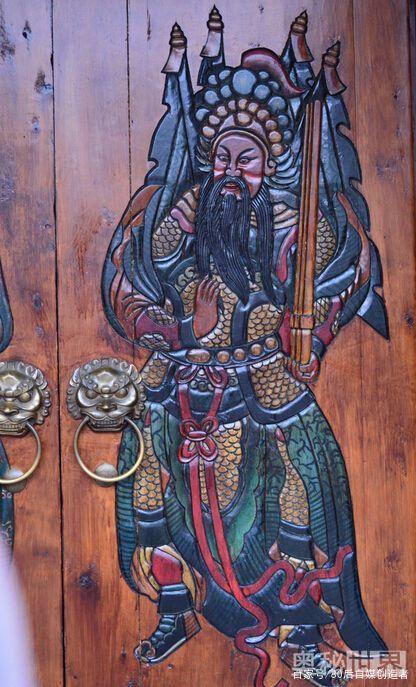 门神是怎么来的，门神的来历（你家的门神贴对了吗）