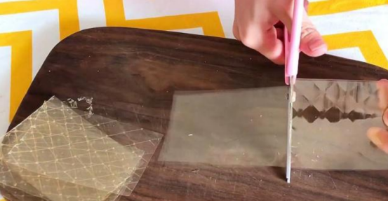 水晶桂花糕的做法和配方窍门，就能做出精致甜美的桂花糕