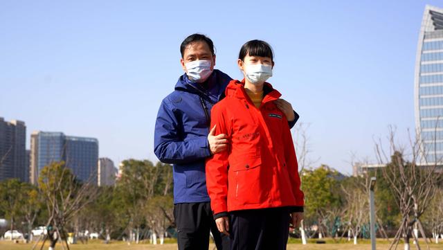 沙里瓦是什么意思，沙乌沙里瓦是什么意思（新年用红蓝新衣组CP-沙乐华男女羽绒服）