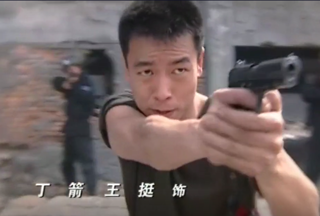 重案六组季洁还拍过什么，《重案六组》拍了四部