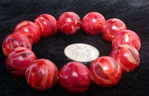 狼牙辟邪是真的吗，狼牙齿带了是不是辟邪（大多数人不喜欢却值得入手）