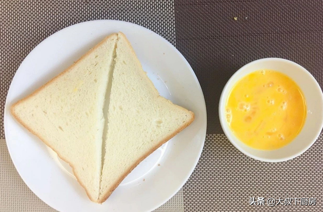 芝士三明治的做法，培根芝士三明治最正宗的做法（大叔教你芝士三明治）