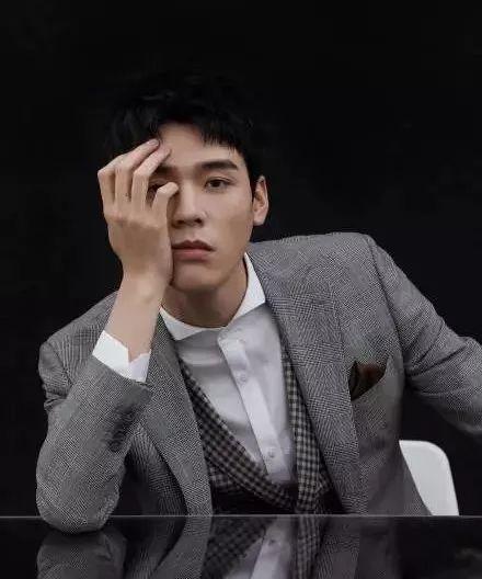 一些女生喜欢的图片，女生都喜欢的图片（女生最喜欢男生用这几种微信头像）