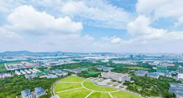 各个大学录取分数线，四川今年录取分数线2022-各大学在四川的录取分数线2022（高校录取分数线排名）