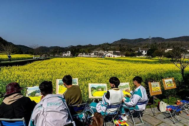 宏村在哪里，安徽宏村在哪里（宏村、西递等旅游景区恢复开放）