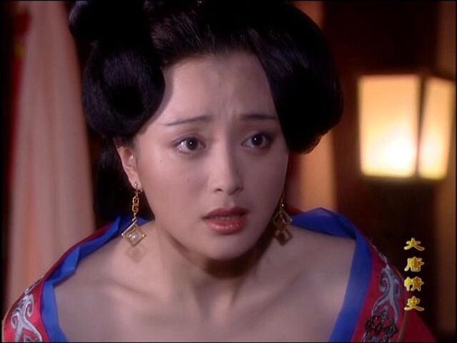 秦岚在剧中饰演武媚娘,她把武媚娘的纯情少女的一面演绎的非常到位,又