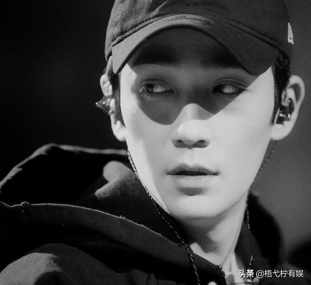 朱一龙，微信头像，朱一龙（朱一龙一年内换四次头像）