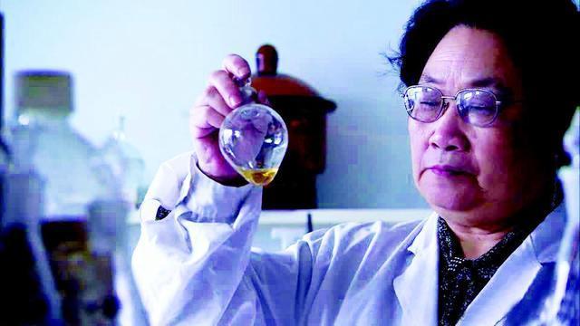 两弹一勋的邓稼先、钱学森为何没获诺奖？诺贝尔奖根本配不上他们