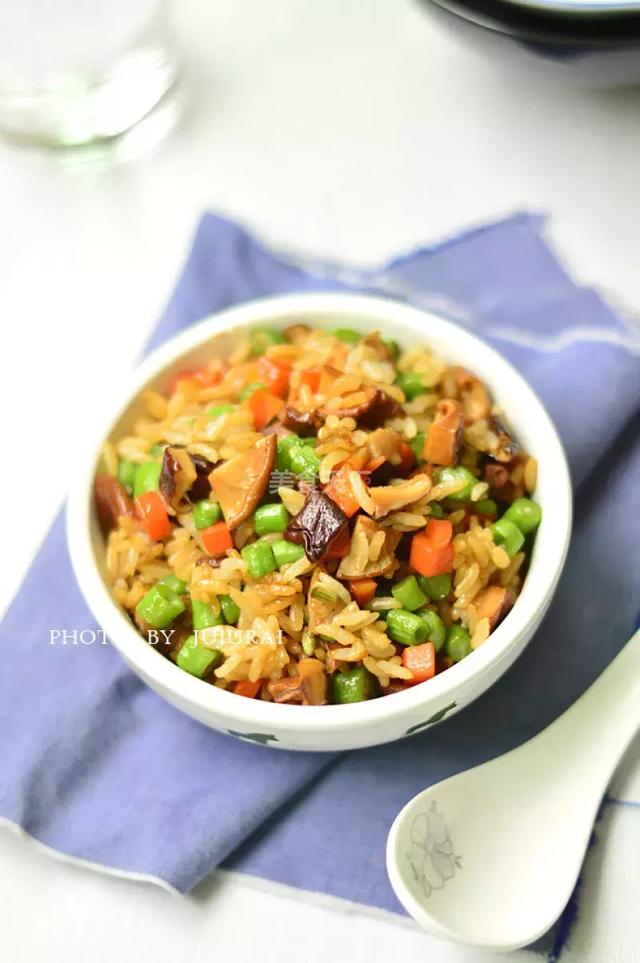 兰州炒饭怎么做，兰州炒饭（一周7天炒饭不重样）