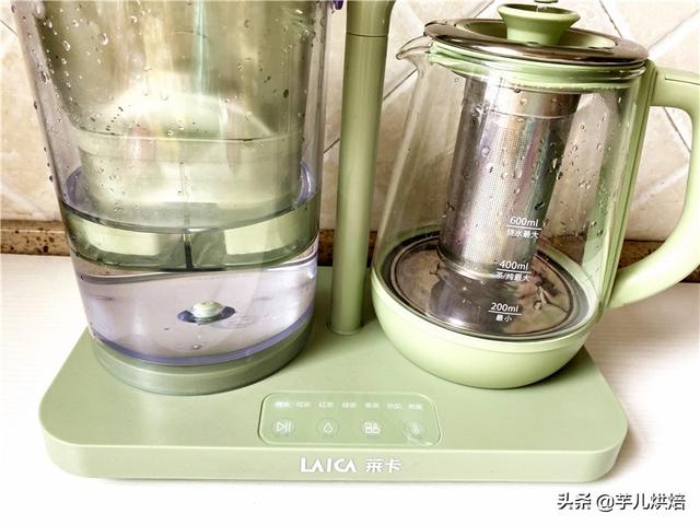 自制冰镇柠檬蜂蜜水，制作柠檬蜂蜜水（自制蜂蜜柠檬茶）