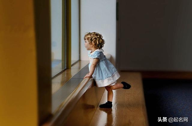 渭川田家拼音版，怅然的拼音（翩翩少年的男孩名）