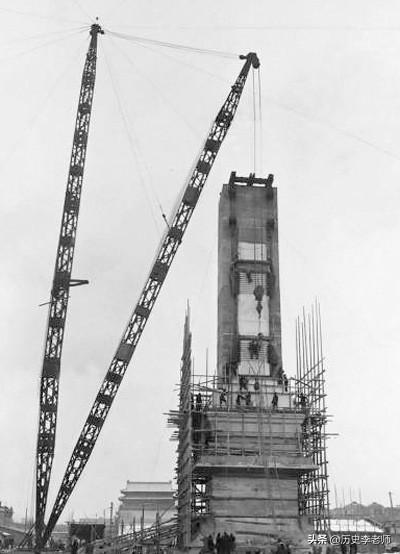 人民英雄纪念碑多高，人民英雄纪念碑高度多少（中国人民英雄纪念碑有多高啊）