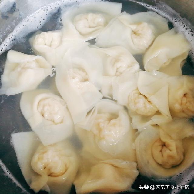 又薄又滑的馄饨皮怎么做，在家也能做出薄皮大馄饨