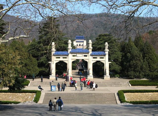 牌坊是什么意思，立牌坊说贞洁是什么意思（欣赏一组壮观的中国牌楼）