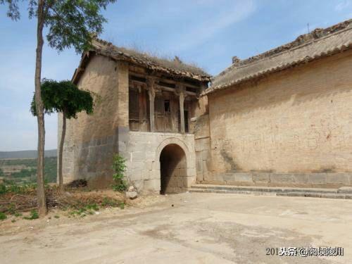 靳氏家谱微信群，靳氏家谱睢县北六里田楼的电话（从三宫一祠看山西陵川郊底靳氏）