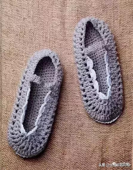 新手勾鞋子一步一步教，鞋子的钩法详解简单几步教会你（是时候为家人钩织地板拖了）