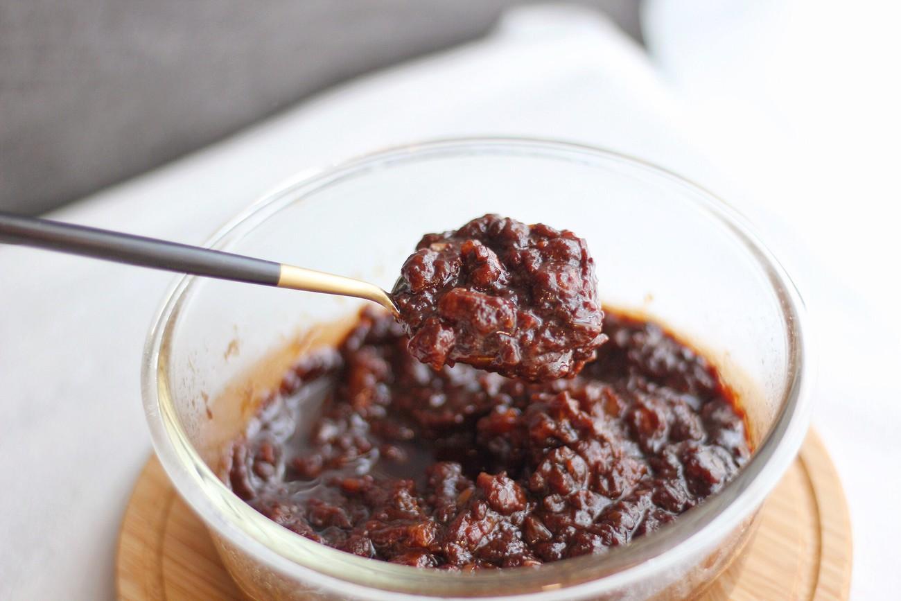 炸酱面的酱做法图解，炸酱面面酱的做法（最关键的核心就是酱料）