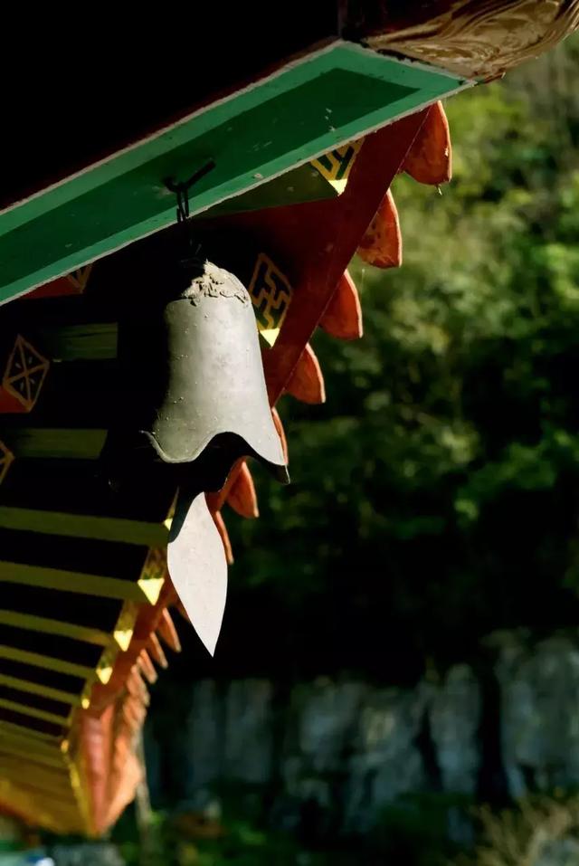 三大佛祖是谁，如来佛和释迦牟尼是一个人吗