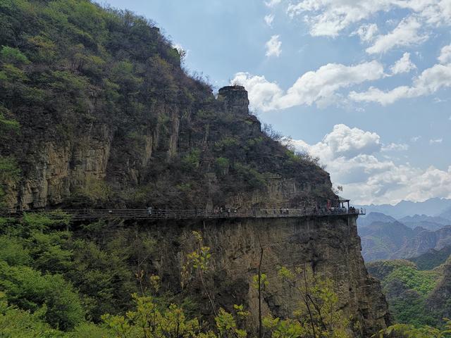 十渡一日游团购，北京周边自驾游秋天（<孤山寨和东湖港指南>）