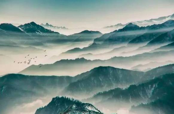 泰山的诗句，描写泰山的千古名句（杜甫为赞美泰山写下一首诗）