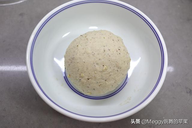 波兰种面包的做法，波兰种面包的做法太阳煎蛋（做面包一定要试试波兰种）